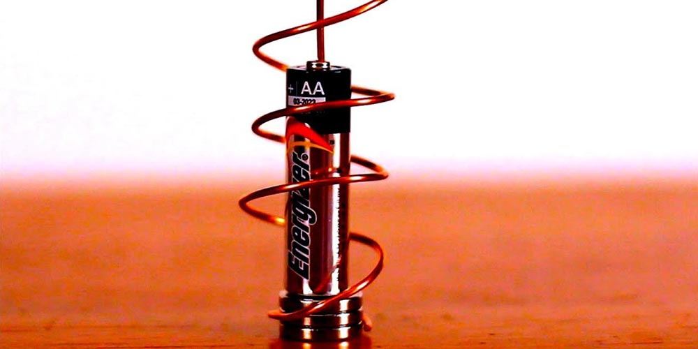 Sürekli Dönen Tel Heykeller (Homopolar Motor) Yapalım 1 homopolar motor blog